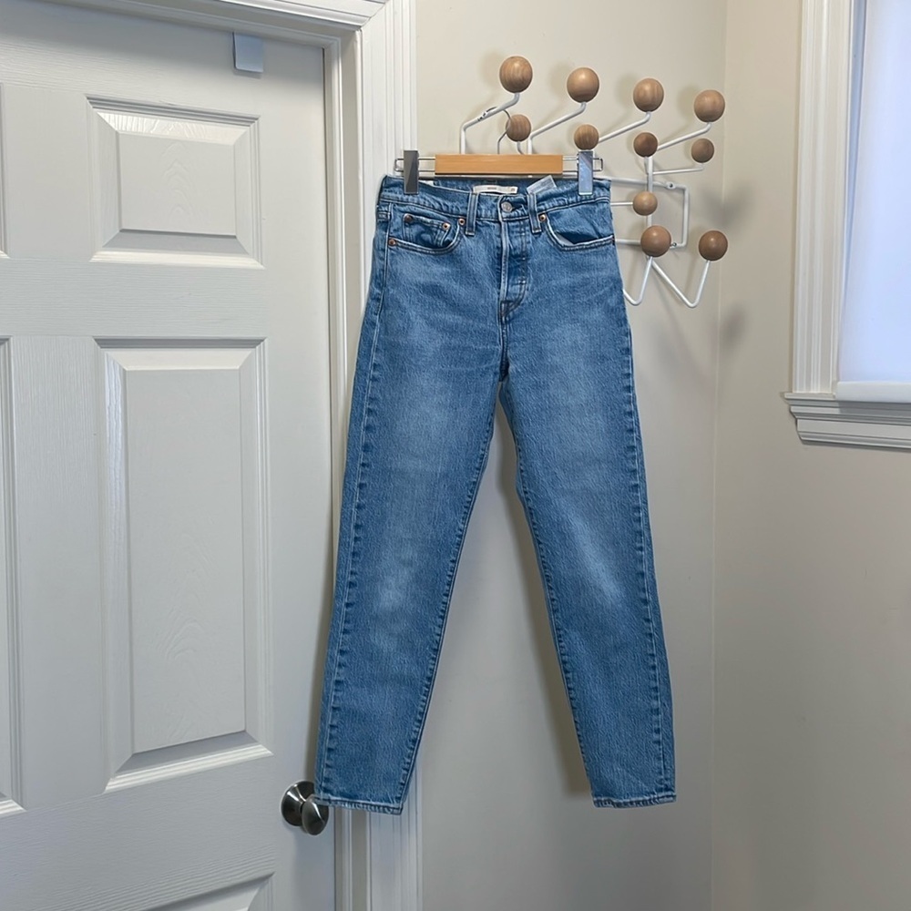 Levi's - Wedgie High Rise Straight Legged Denim Jeans - Blue - 25